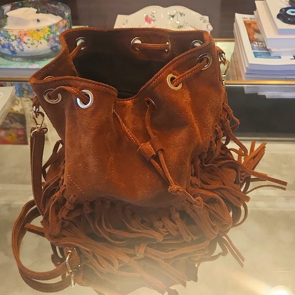 Imported Purse with Fringe. - Picture 5 of 12
